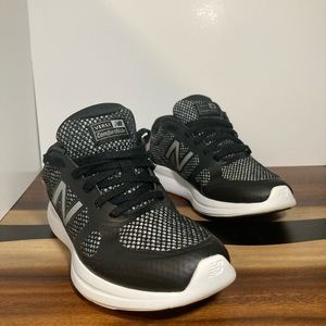 New Balance Versi V1 Women’s size 7.0
